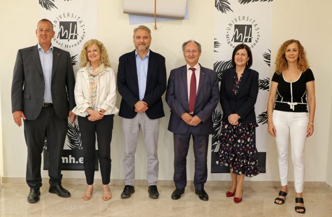 250522 Convenio UMH-AVAF 1