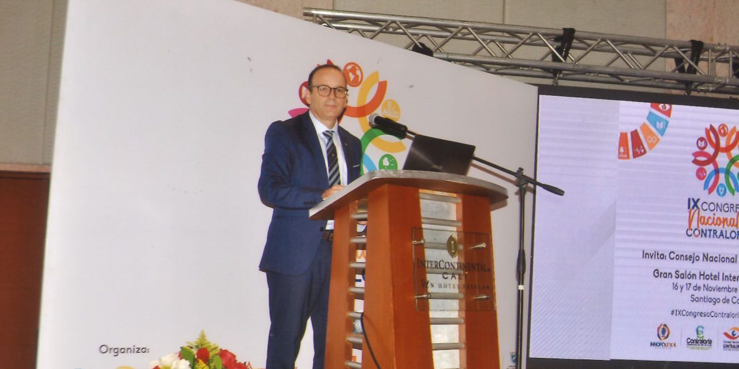 221116_Congreso_Controlaria_Colombia